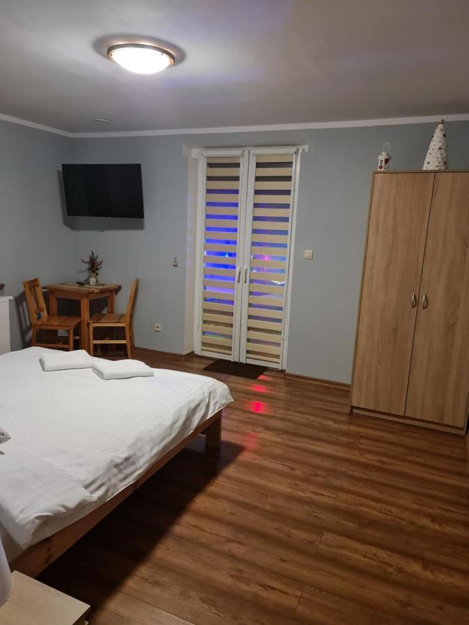 Sieraton Pokoje I Apartament สโตรเนีย ชล็องสเกีย ภายนอก รูปภาพ