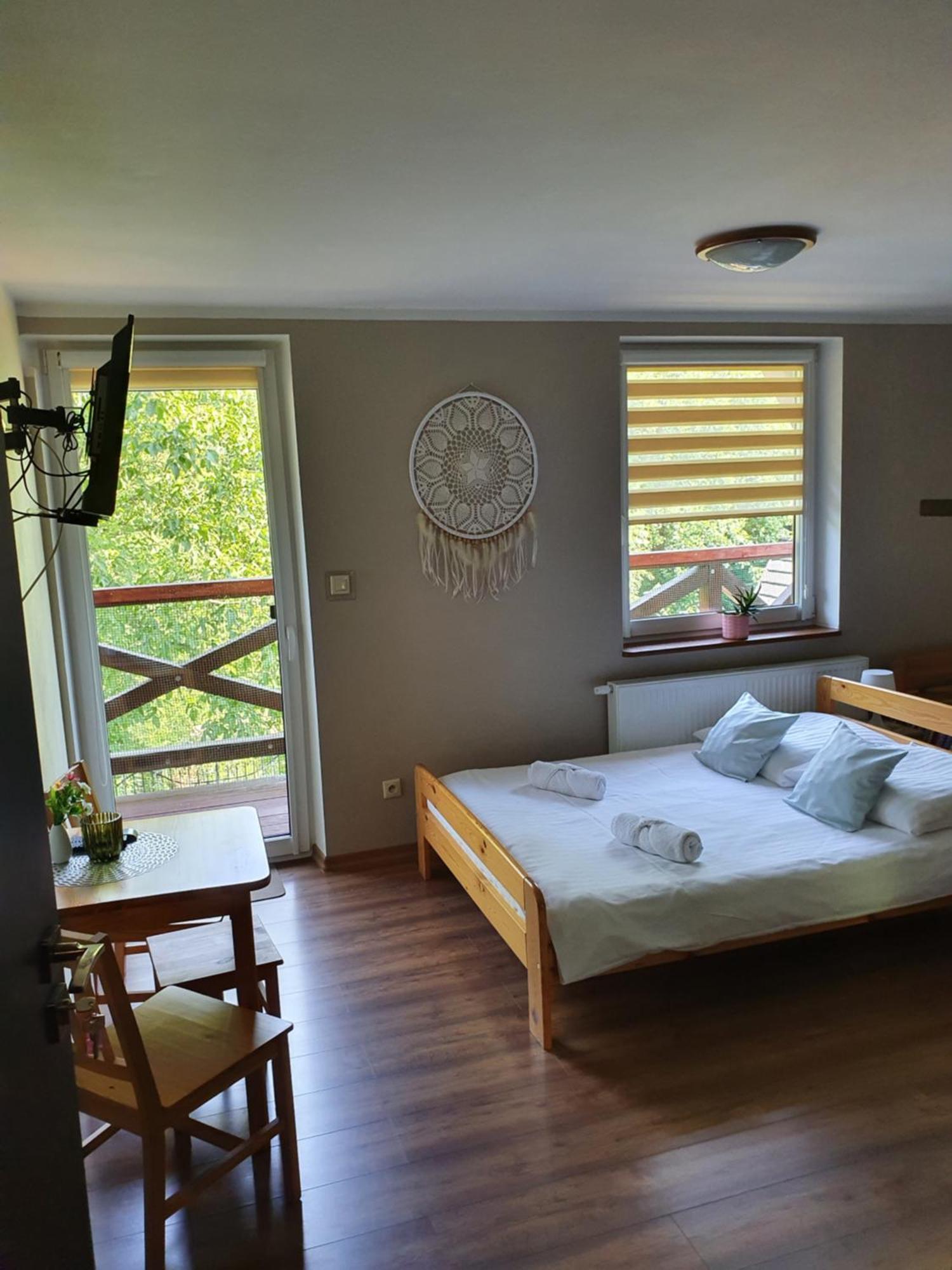 Sieraton Pokoje I Apartament สโตรเนีย ชล็องสเกีย ภายนอก รูปภาพ